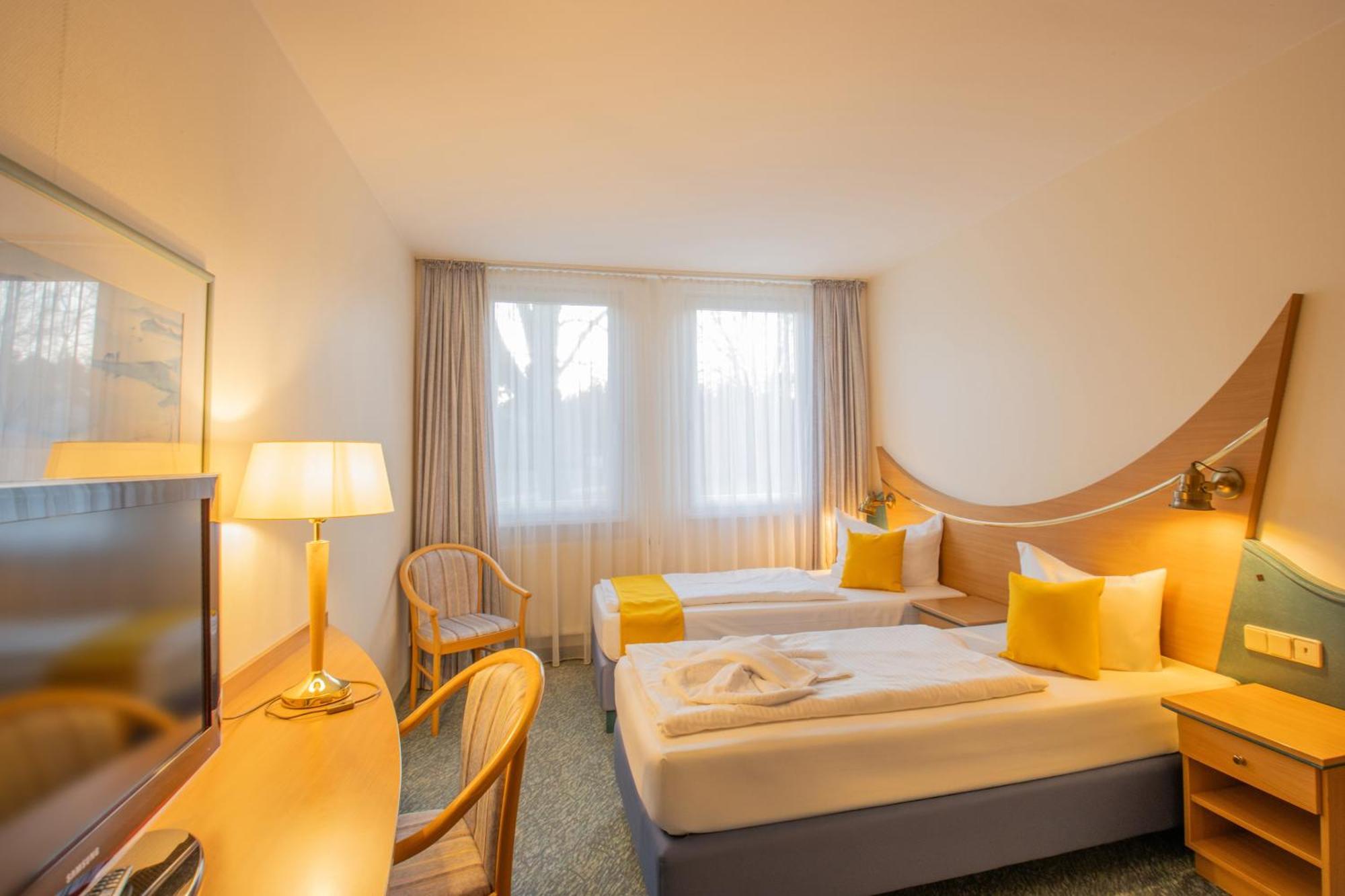 Seehotel Bollmannsruh 파베신 외부 사진